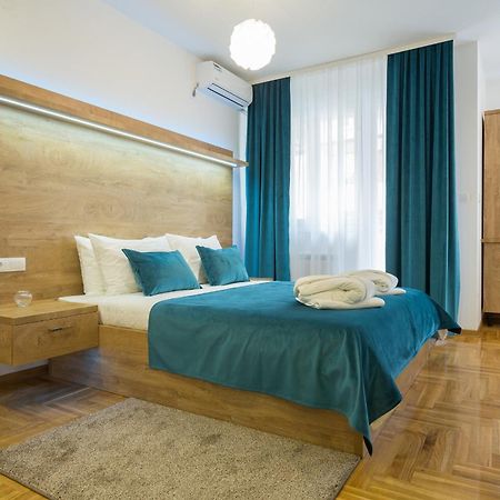 Thomas Residence Belgrado Esterno foto
