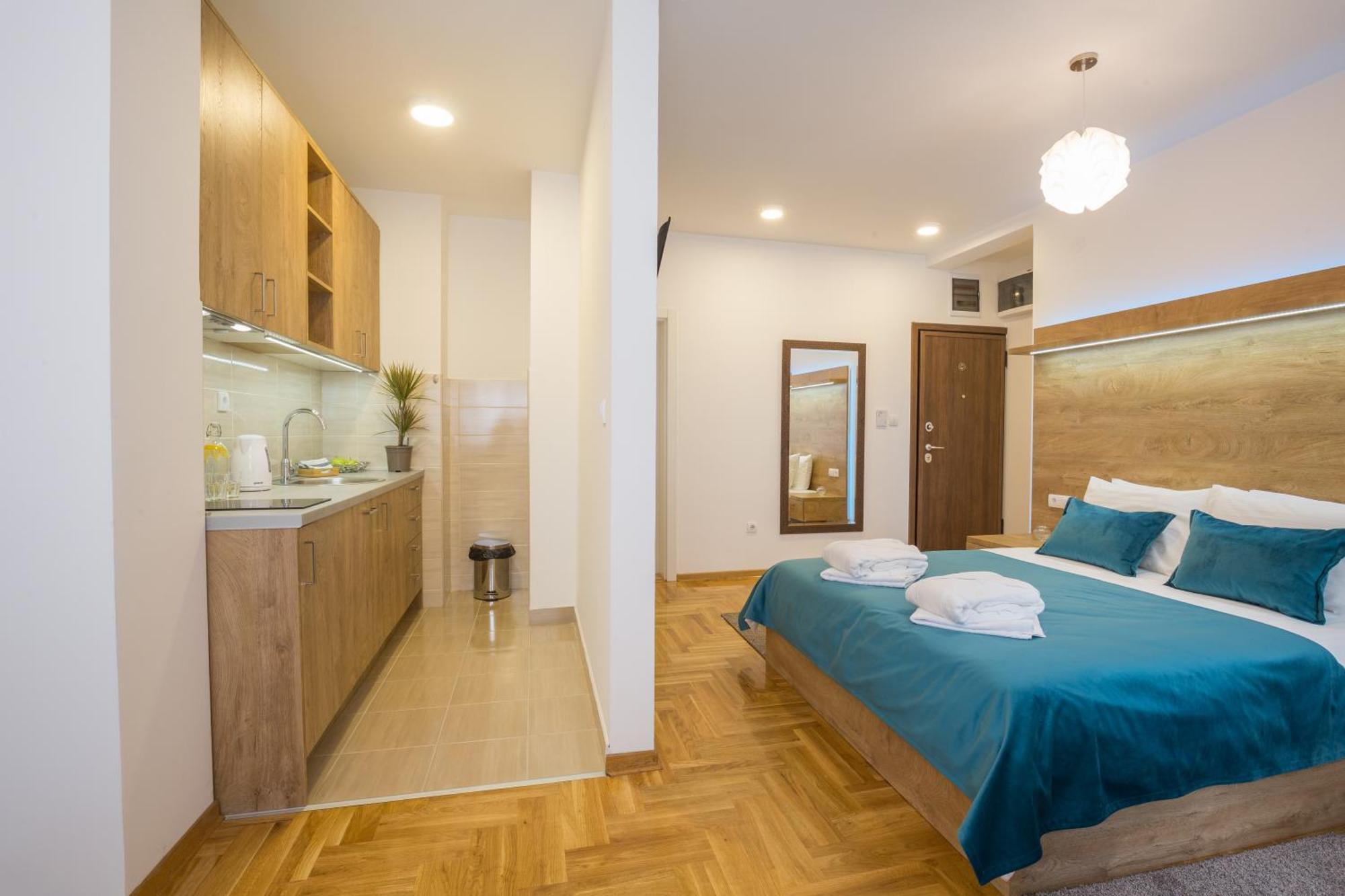 Thomas Residence Belgrado Esterno foto