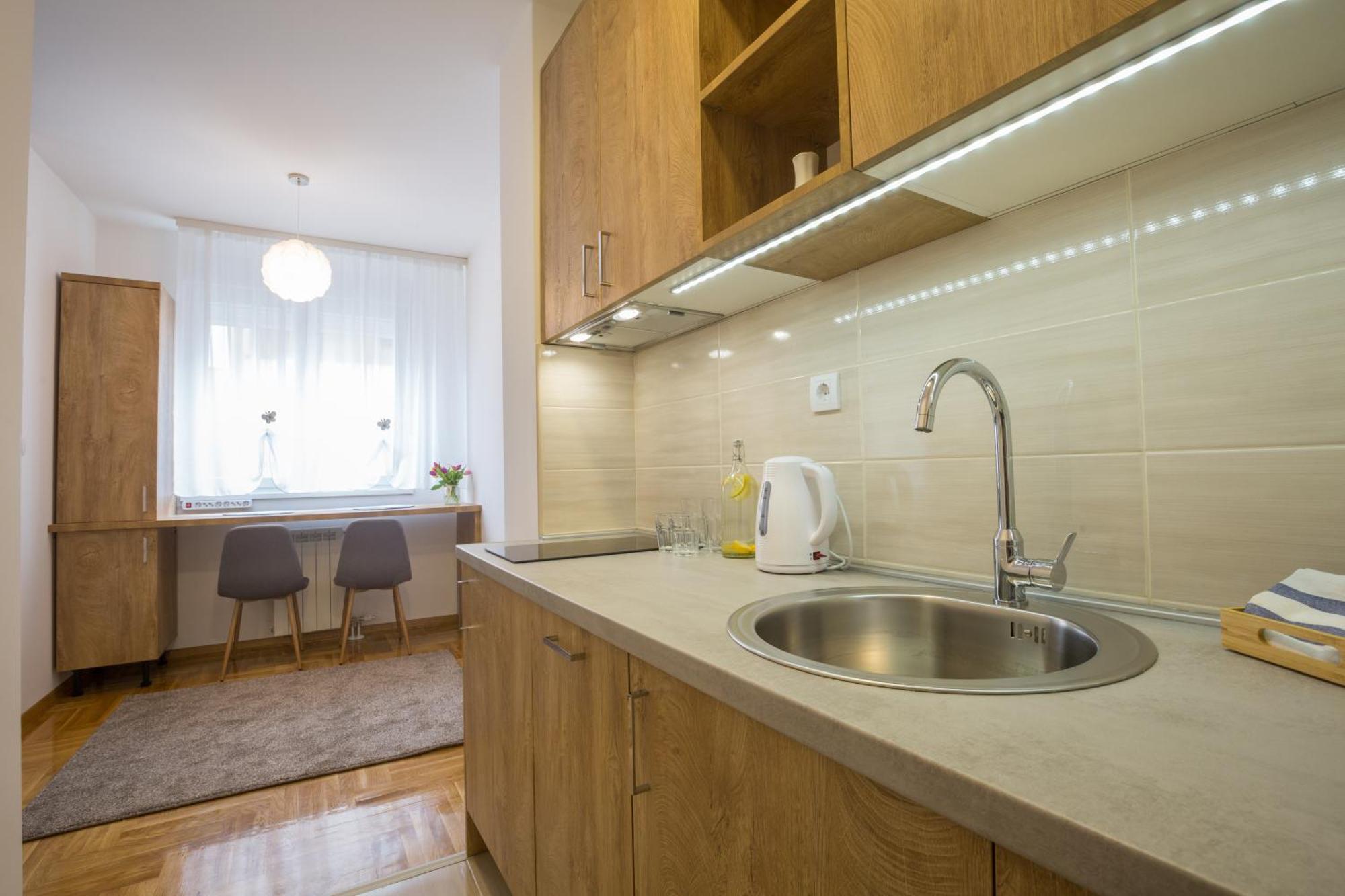 Thomas Residence Belgrado Esterno foto