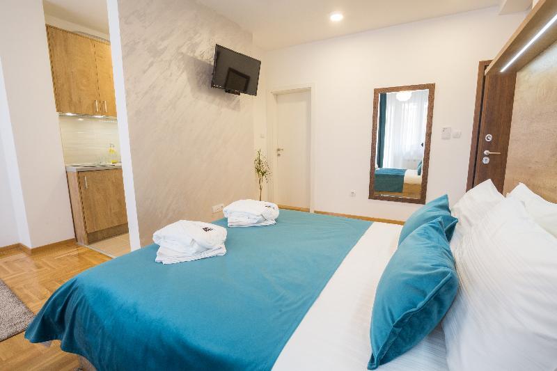 Thomas Residence Belgrado Esterno foto